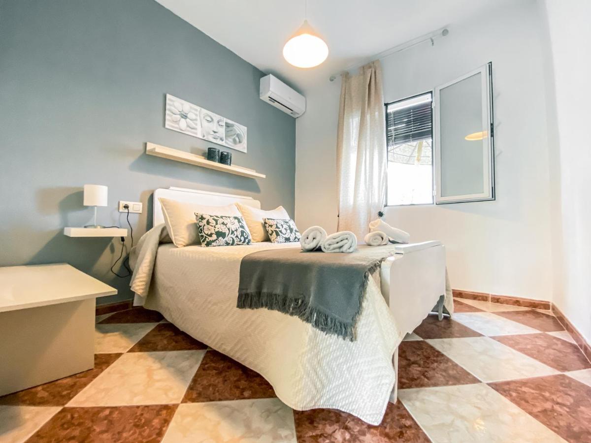 באיסה Apartamentos Fernando III El Santo מראה חיצוני תמונה