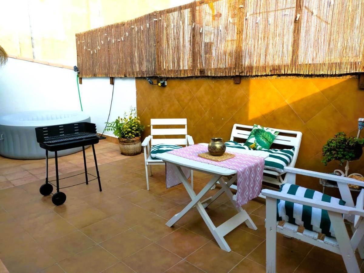 באיסה Apartamentos Fernando III El Santo מראה חיצוני תמונה