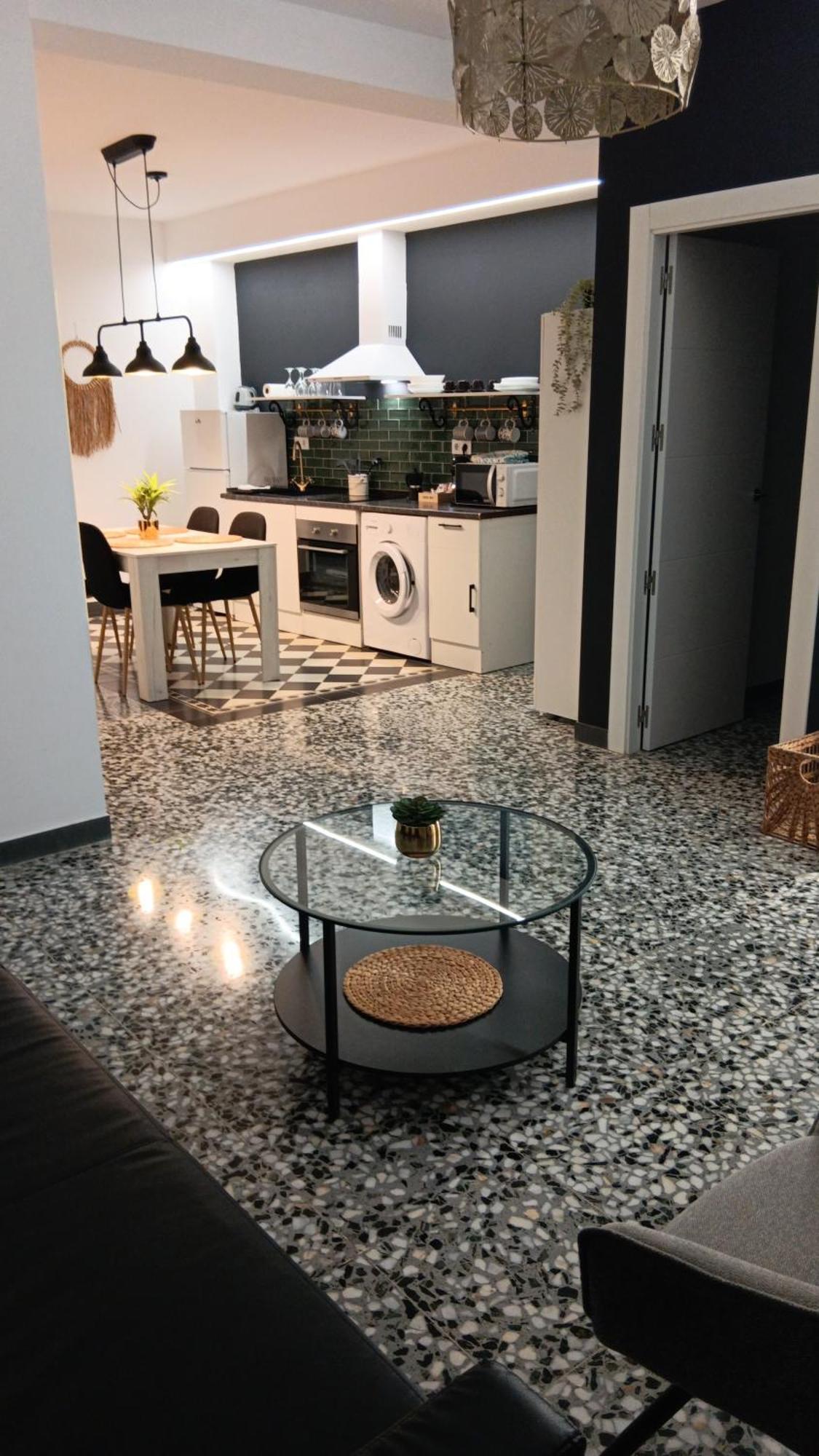 באיסה Apartamentos Fernando III El Santo מראה חיצוני תמונה